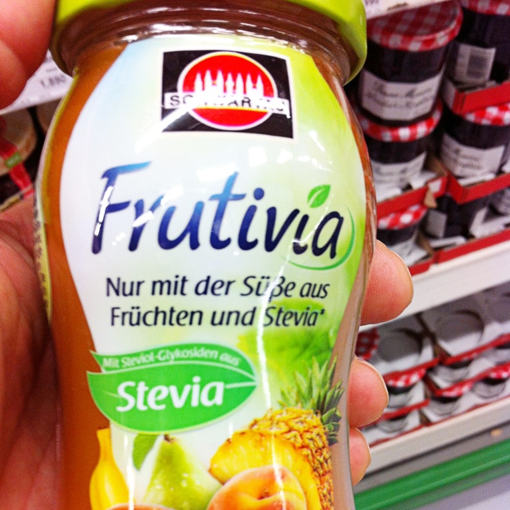 Produkte mit Stevia im Supermarkt.